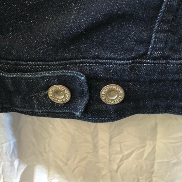 Women’s denim jean jacket - Picture 3 of 12